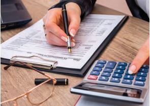 Manage Your Personal Finances Class 9 MCQ fig 3 15